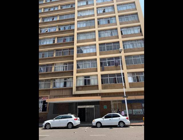 BUSINESS FOR SALE IN SOUTH BEACH